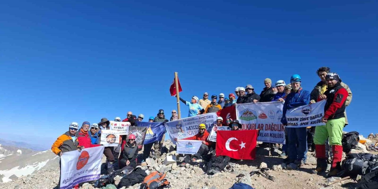 20. Medetsiz Anma Tırmanışı Başarıyla Tamamlandı