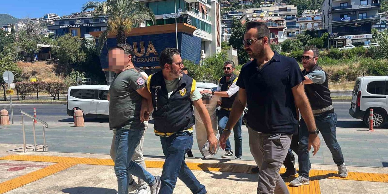 Alanya’daki Pompalı Tüfekli Cinayette 2 Tutuklama, 1 Şüpheliye Adli Kontrol
