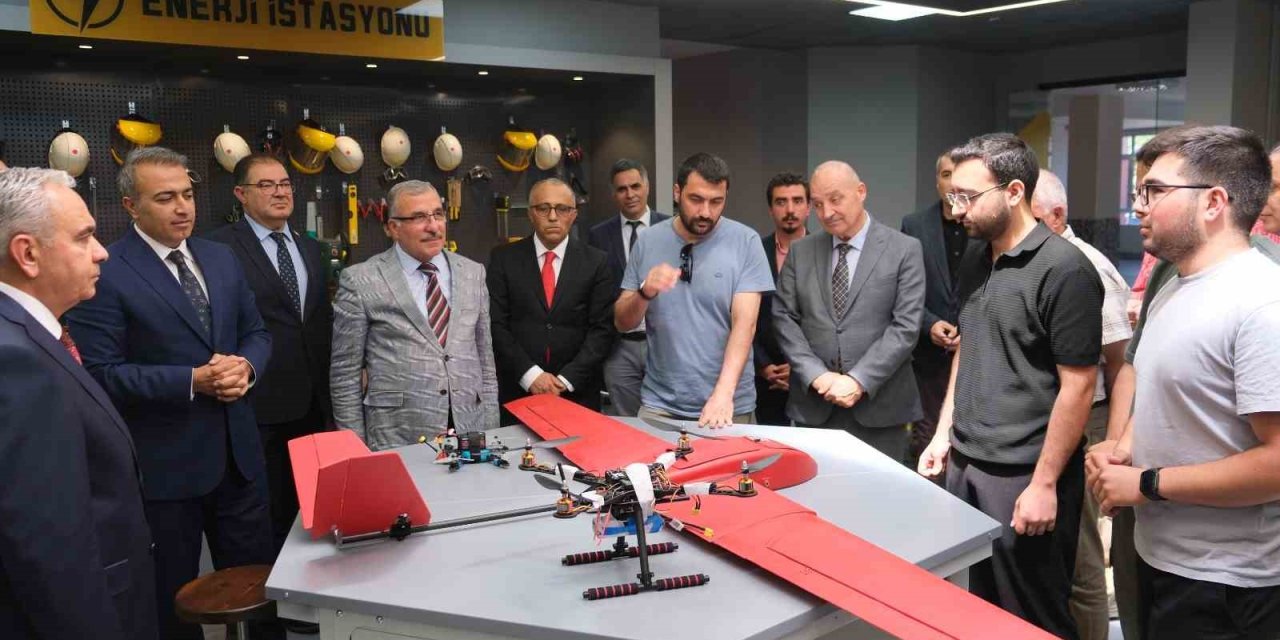 Kmü’deki Milli Teknoloji Atölyesi’nde Yerli Teknolojiler Geliştiriliyor