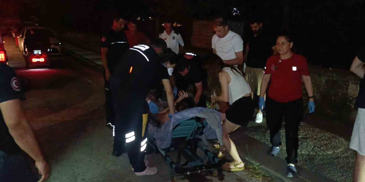 Genç Kadının Mazgala Sıkışan Ayağı İtfaiye Ekibi Sayesinde Kurtarıldı