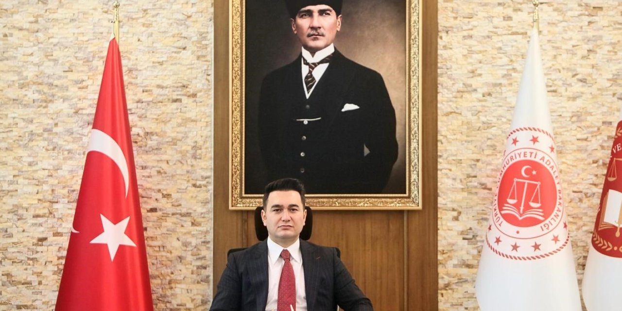Mersin Cumhuriyet Başsavcısı Yasin Emre Görevine Başladı