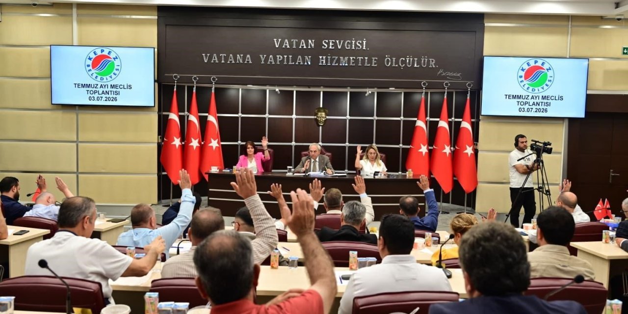 Kepez Belediye Başkanı Kocagöz’den Çalışanlara Bayram İkramiyesi Müjdesi