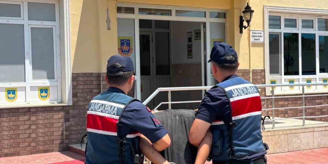 Alanya’da "jandarmayım" Deyip Hesap Ödemeden Ayrılan Şüpheliye Operasyon