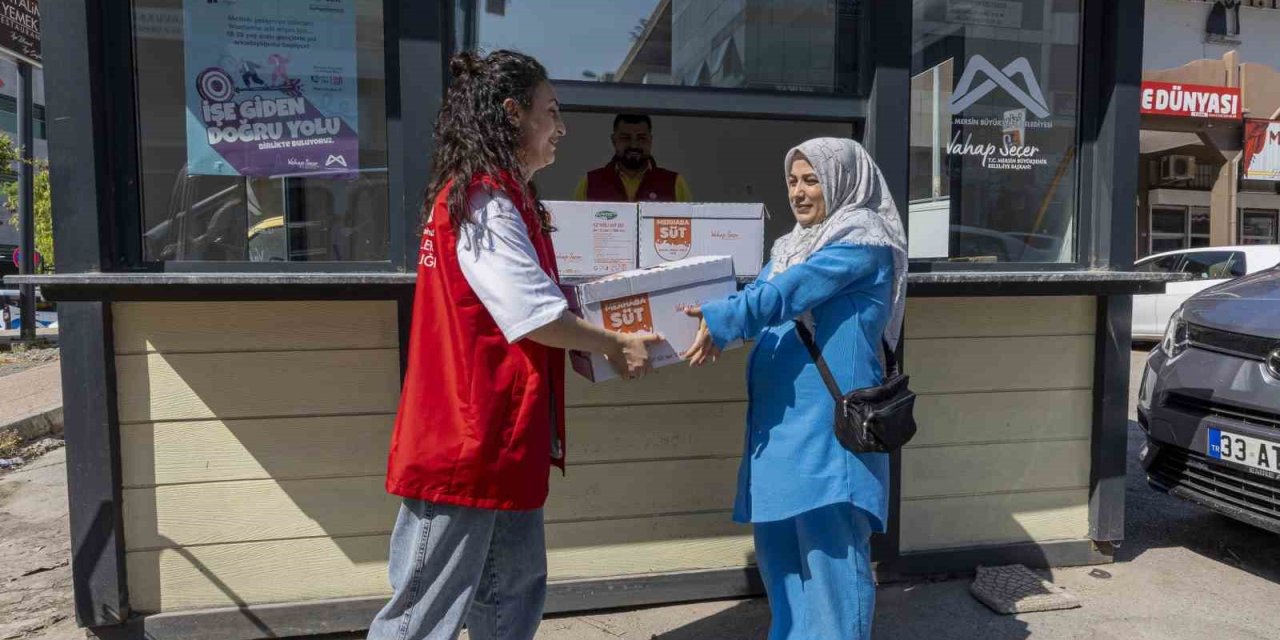 Mersin’de Anne Adaylarına Hamilelik Boyunca Süt Desteği