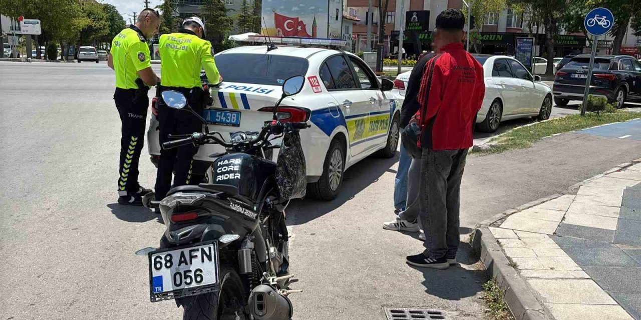 Sigortasız Motosiklete Trafikten Men, Sürücüye 85 Bin Lira Ceza