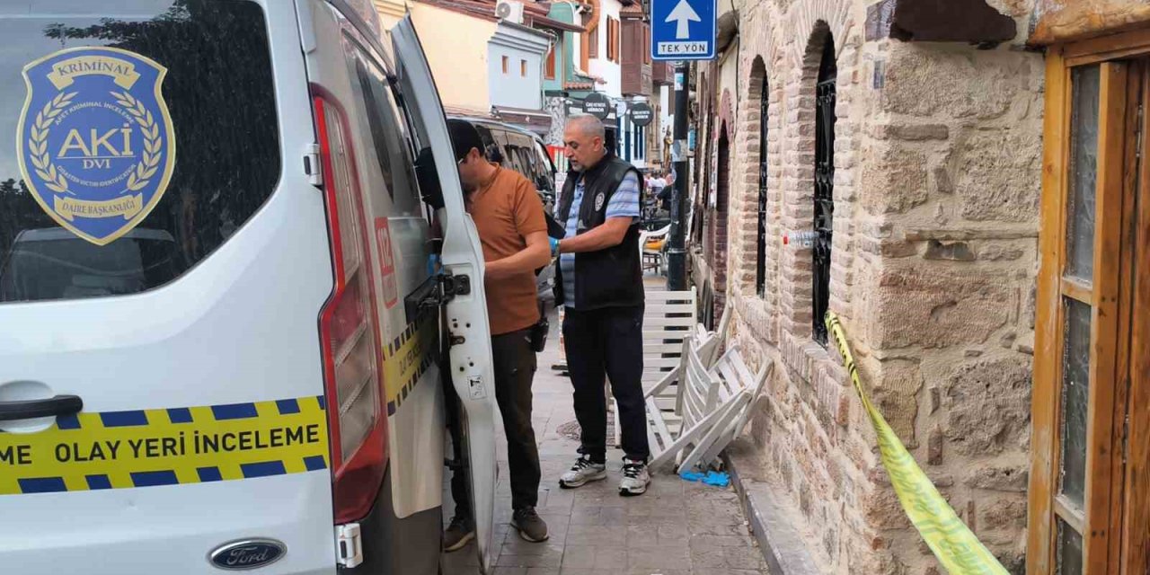 Antalya’da Yaşayan Alman Evinde Ölü Bulundu