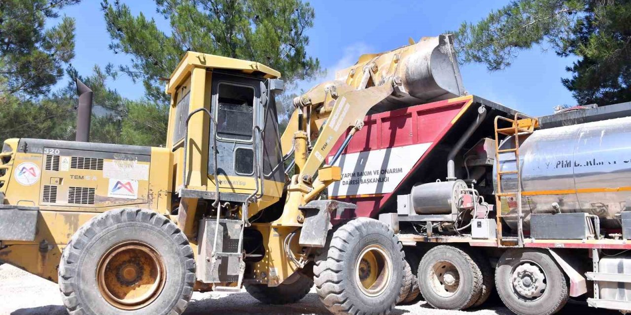 Silifke’de Kırsal Ulaşımı Rahatlatan Yol Çalışması Tamamlandı