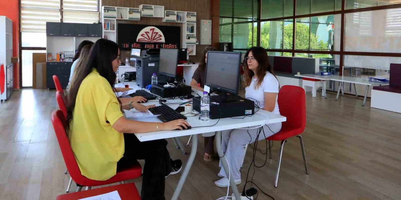 Antalya’nın 5 Yıldızlı Otelleri Aratmayan Yurtlarında Tatil İçin Rekor Başvuru