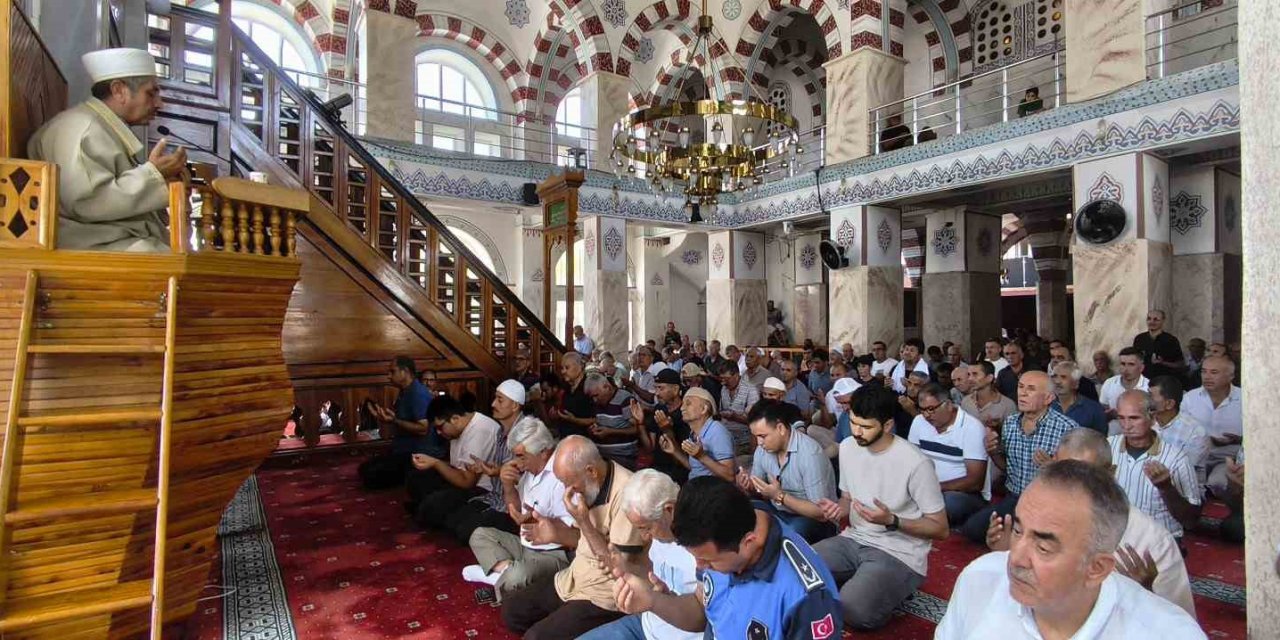 Anamur’da 15 Temmuz Şehitleri Mevlit Ve Hatimlerle Anıldı
