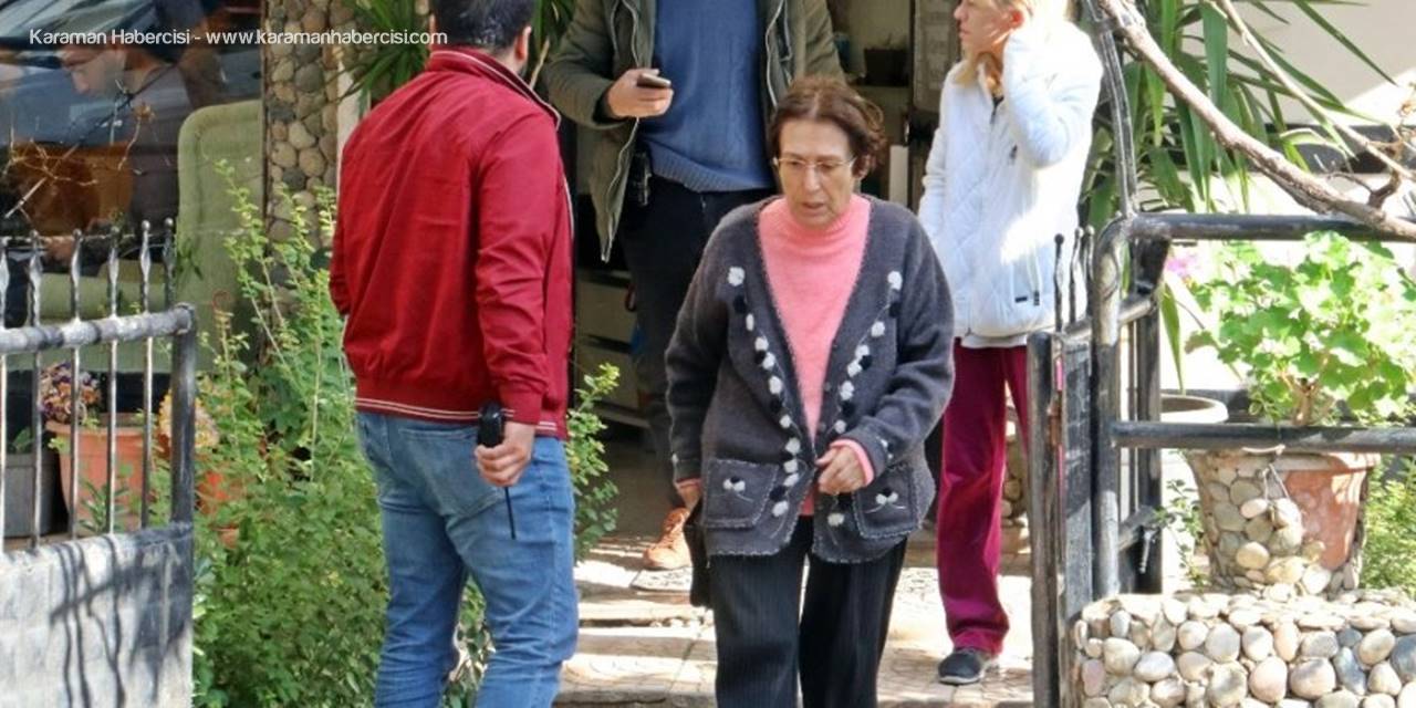 Hastane Dönüşü Yaşlı Kadına Kapkaç Şoku