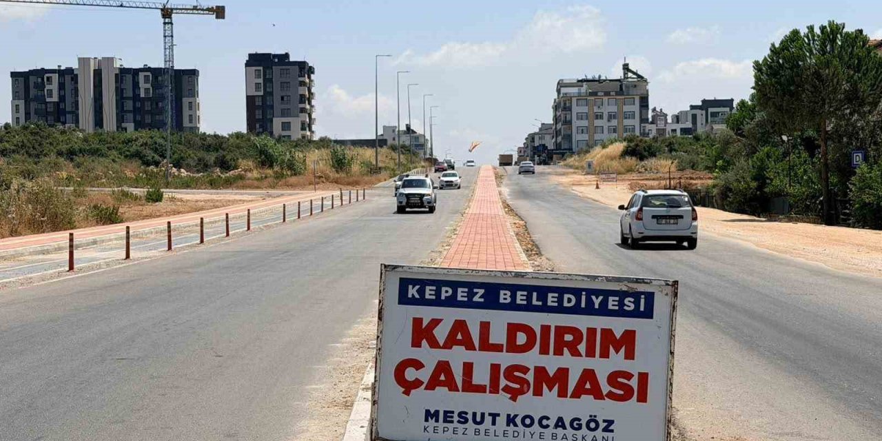 Kepez’de Yaya Güvenliğine 81 Kilometrelik Yatırım