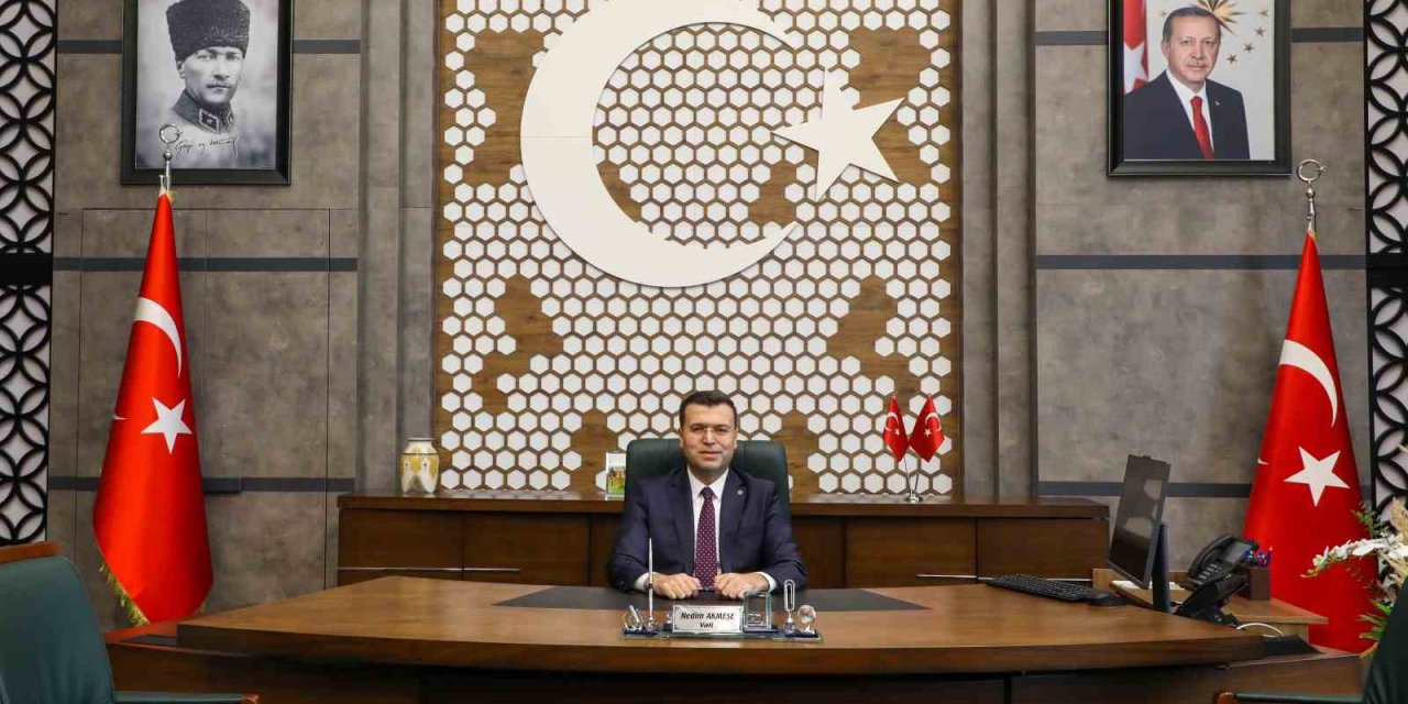 Vali Akmeşe’den 15 Temmuz Mesajı: "milli İrade Asla Esir Alınamaz"
