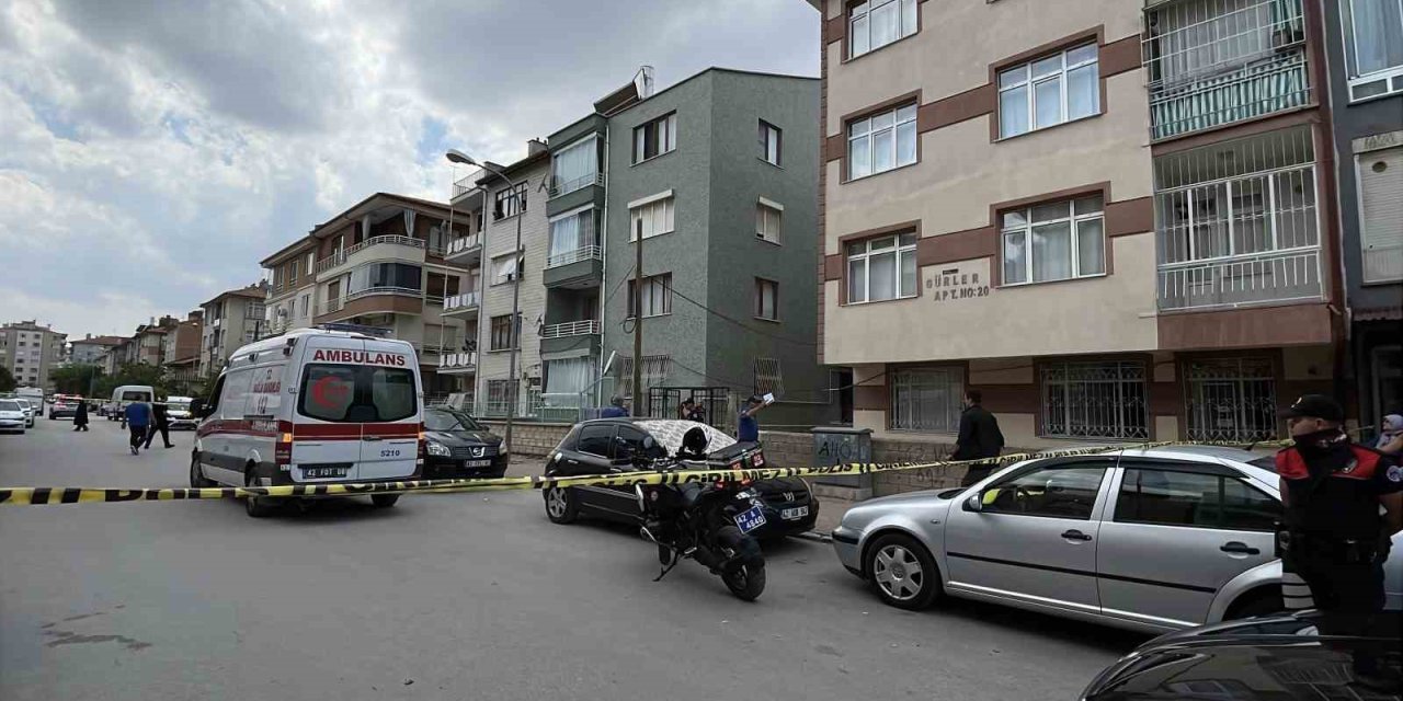 Üvey Annesini Ve Kız Kardeşini Öldüren Zanlı Tutuklandı