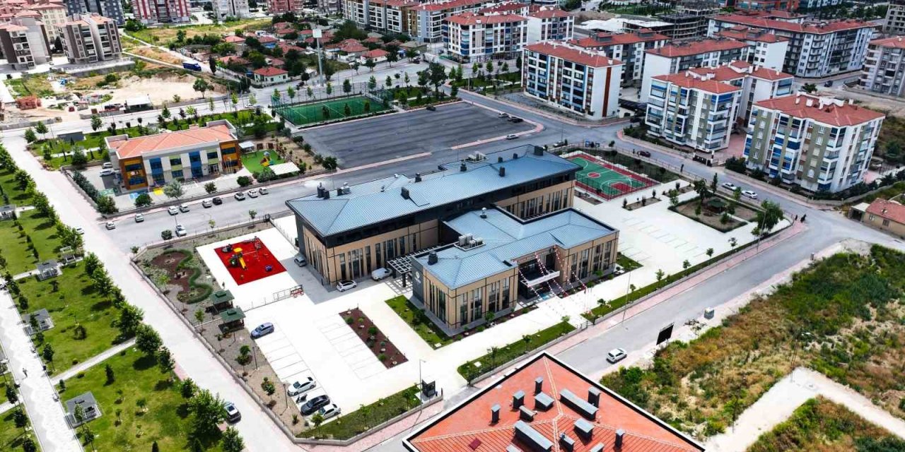 Türkiye’nin En Büyüğü, Karatay Engelli Aktif Yaşam Merkezi Açıldı