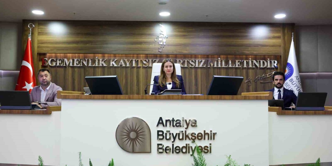 Büyükşehir’den Antalyaspor’a 52 Milyon Tl’lik Destek