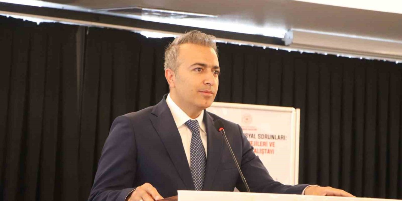 Karaman’da "sosyal Sorunlar" Çalıştayı Düzenlendi