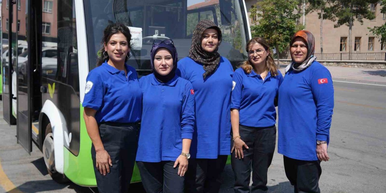 Niğde’de Ücretsiz Elektrikli Otobüsler Kadın Şoförlere Emanet