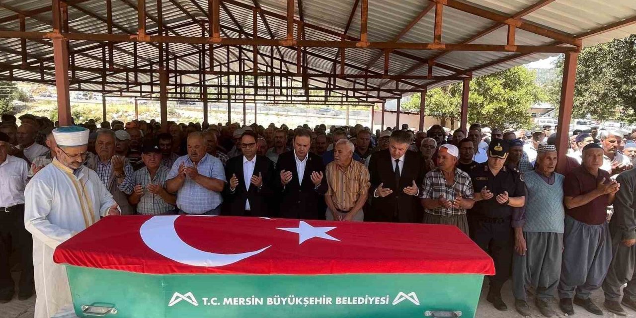Kore Gazisi Askeri Törenle Son Yolculuğuna Uğurlandı