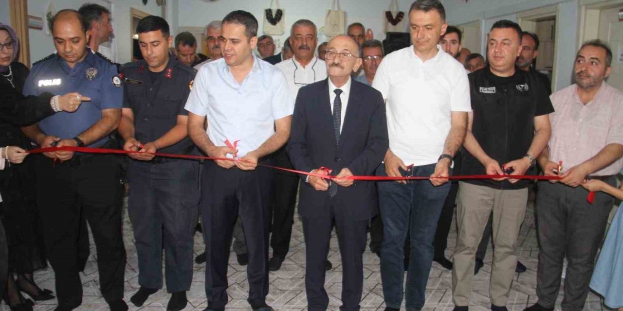Kadınların Ürettiği Ürünler Sergide Toplandı
