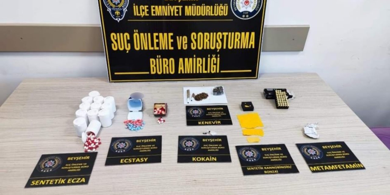 Konya’da Eve Düzenlenen Operasyonda Uyuşturucu Ve Mermi Çıktı