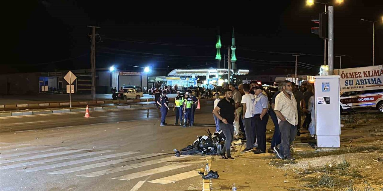 Aksaray’da Otomobil İle Çarpışan Motosikletli Çocuk Hayatını Kaybetti