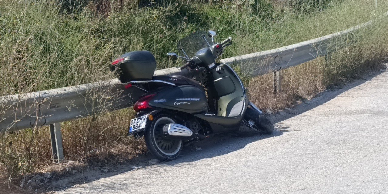 Hafif Ticari Araç İle Motosikletin Çarpıştığı Kazada 1 Kişi Yaralandı