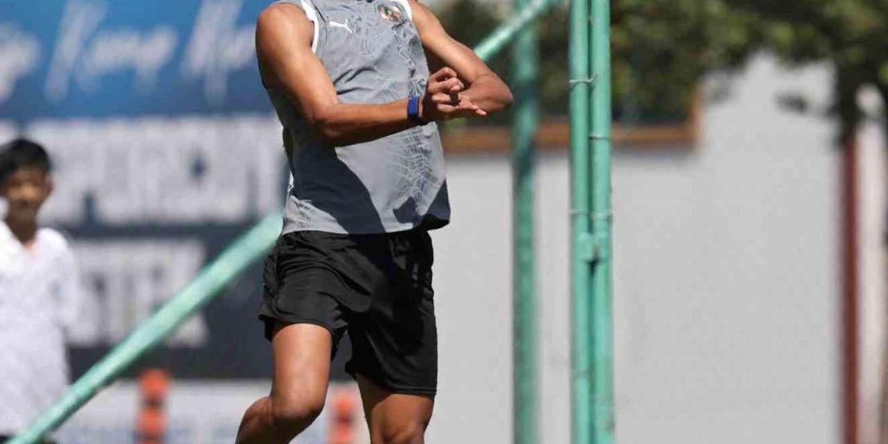 Alanyaspor’un Erzurum Kampı Sona Erdi