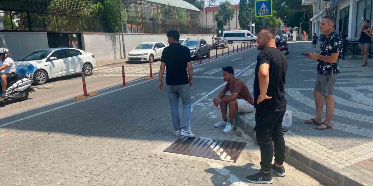 Kaza Yapan Sürücüler Liseden Sınıf Arkadaşı Çıktı
