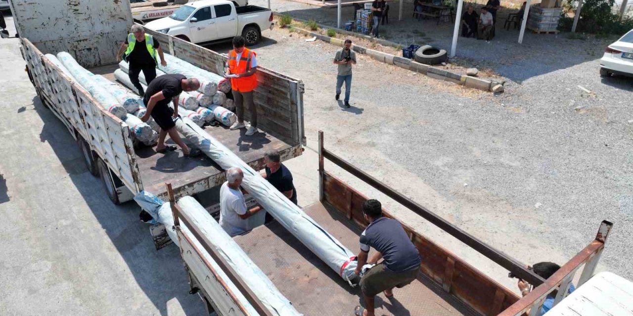 Alanya Ve Gazipaşalı Yangınzede Üreticilere Sera Naylonu Desteği