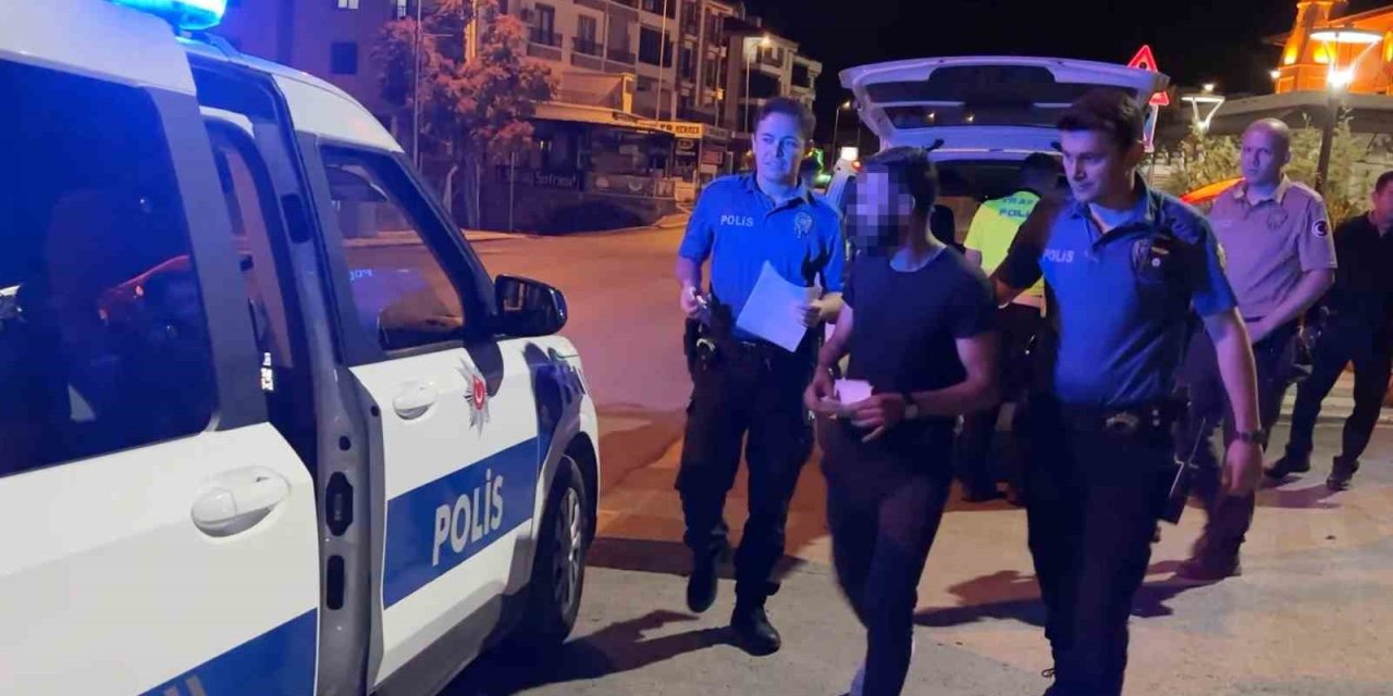 Gurbetten İzne Geldi, Alkollü Yakalanınca Ehliyetine El Konup Gözaltına Alındı