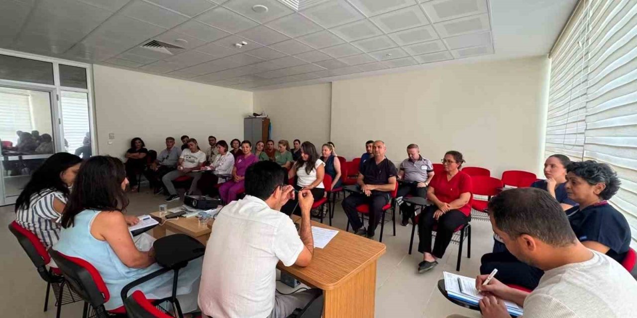 Gazipaşa Devlet Hastanesi’nde "çalışan Memnuniyeti Toplantısı"