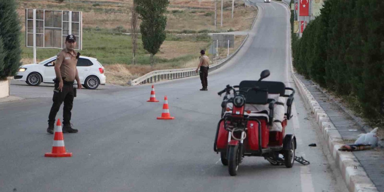 Kazada Ağır Yaralanan Yaşlı Adam, 25 Günlük Hayat Mücadelesini Kaybetti