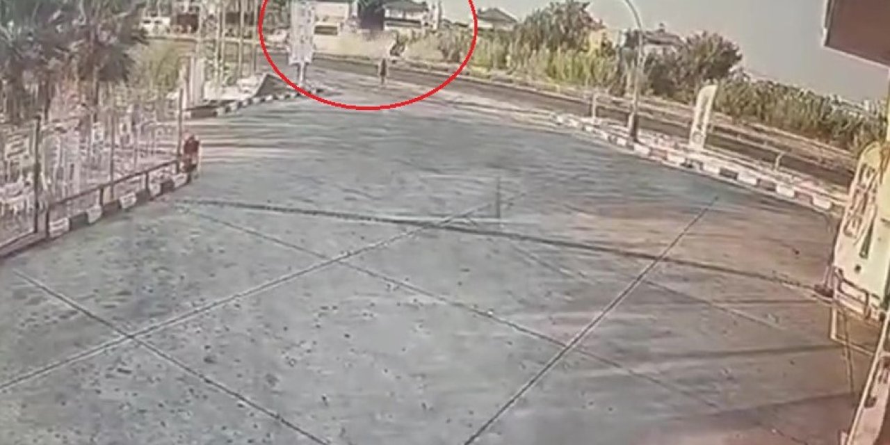 Antalya’da Çarpışan Araçlar Yayalara Çarptı: 6 Yaralı