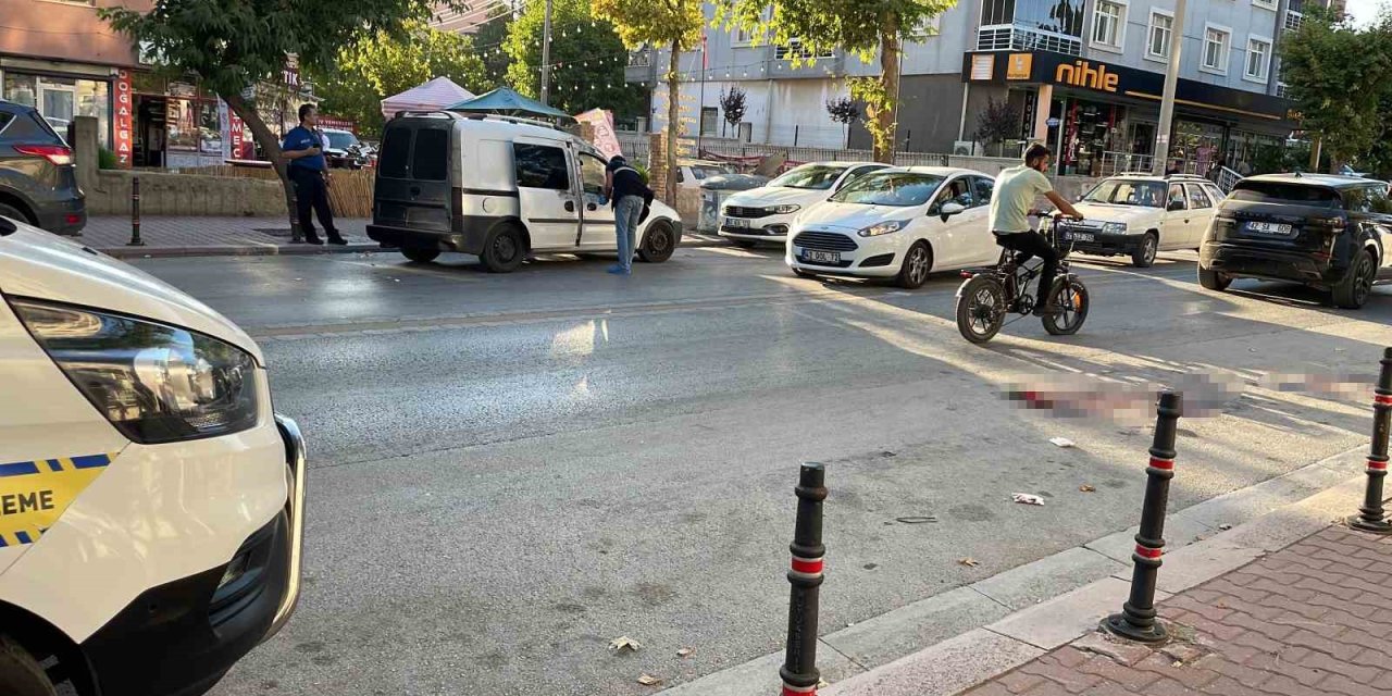 Sokak Ortasındaki Bıçaklamanın Ardından Alacak Verecek Meselesi Çıktı