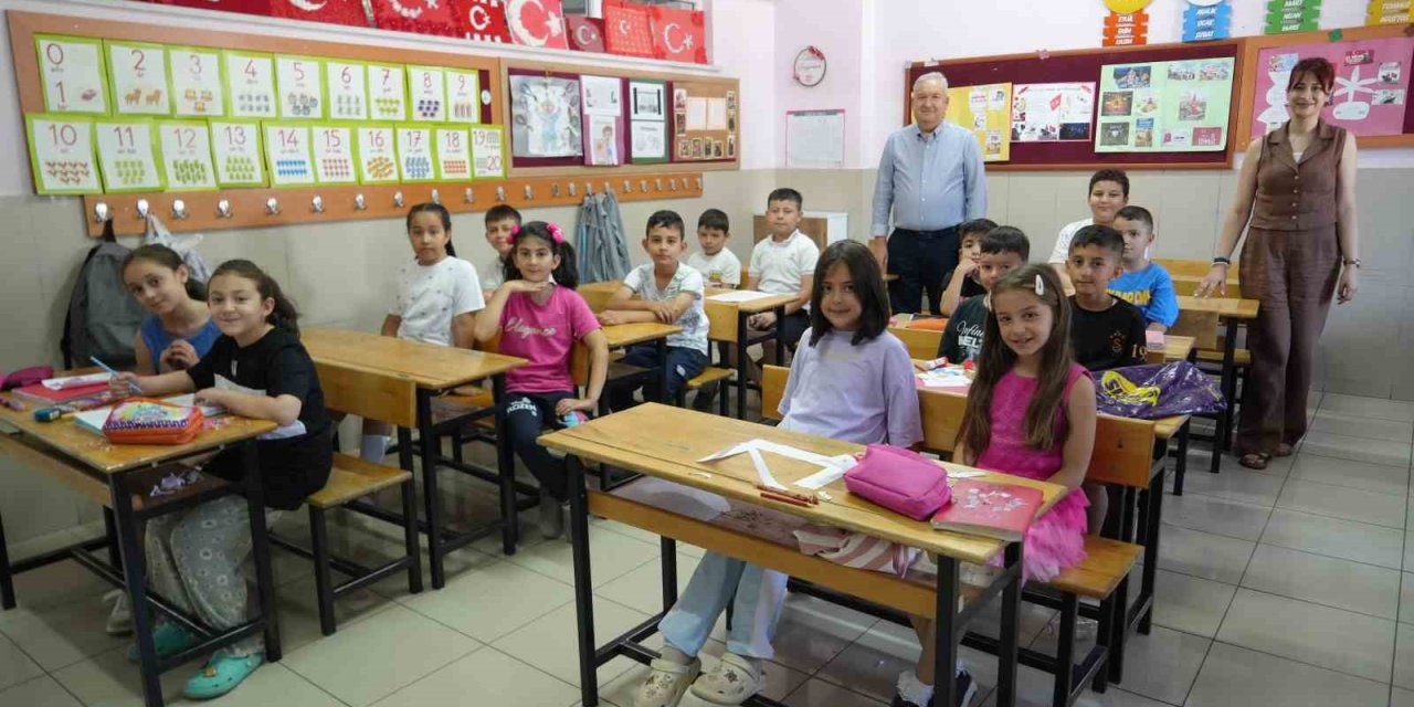 Niğde’de Halk Eğitim Merkezi’nin Yaz Okuluna Rekor İlgi: Kurslara Bin 71 Öğrenci Katıldı
