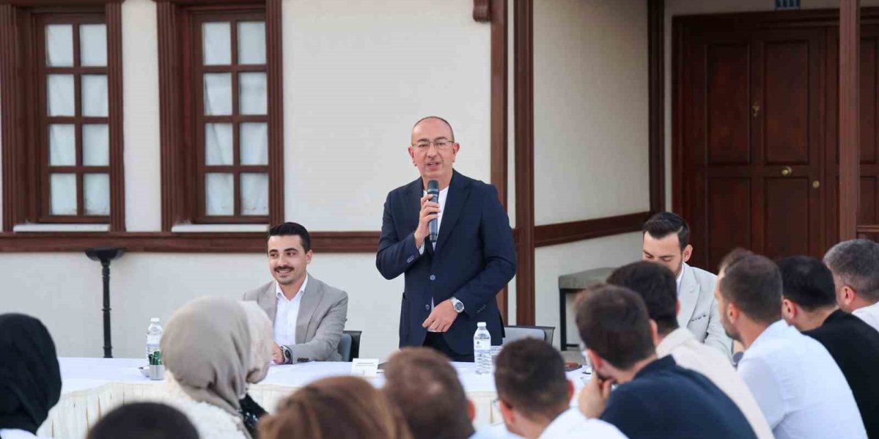 Başkan Kavuş: "gençlik, Bir Ülkenin Sadece Bugünü Değil, Yarınıdır"