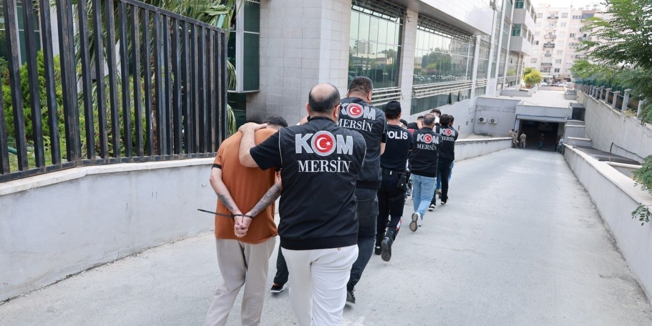 Tetikçilik Girişimi Son Anda Engellendi: 6 Kişi Tutuklandı
