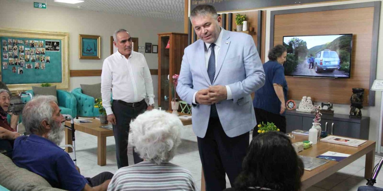 Mersin’de Yaş Almış Vatandaşlarla Gönül Buluşması