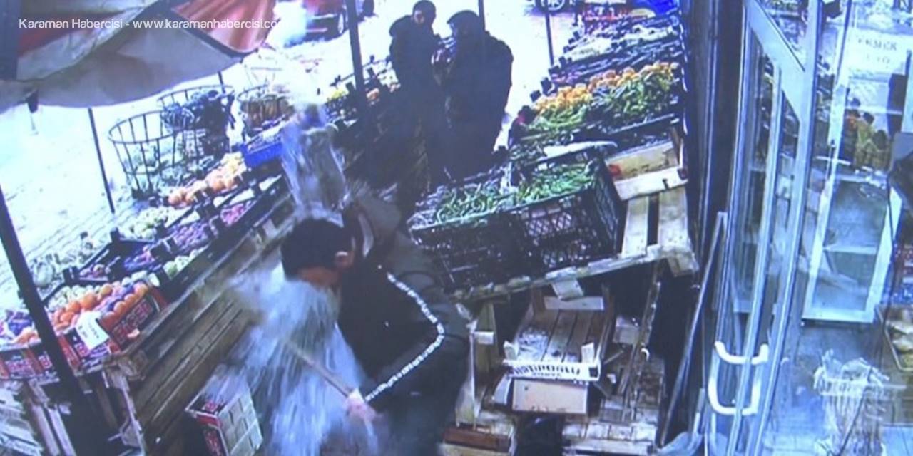 Yağmur Suyu Üzerine Dökülünce Fenomen Oldu