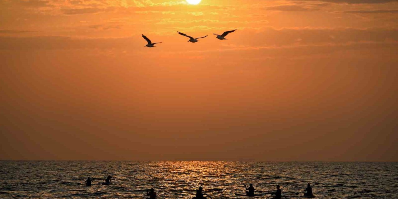 Mersin’de Deniz Sporları Ücretsiz Eğitimlerle Yaygınlaşıyor