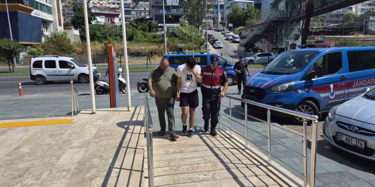 Alanya’da Uyuşturucu Operasyonu: 2 Şüpheli Tutuklandı