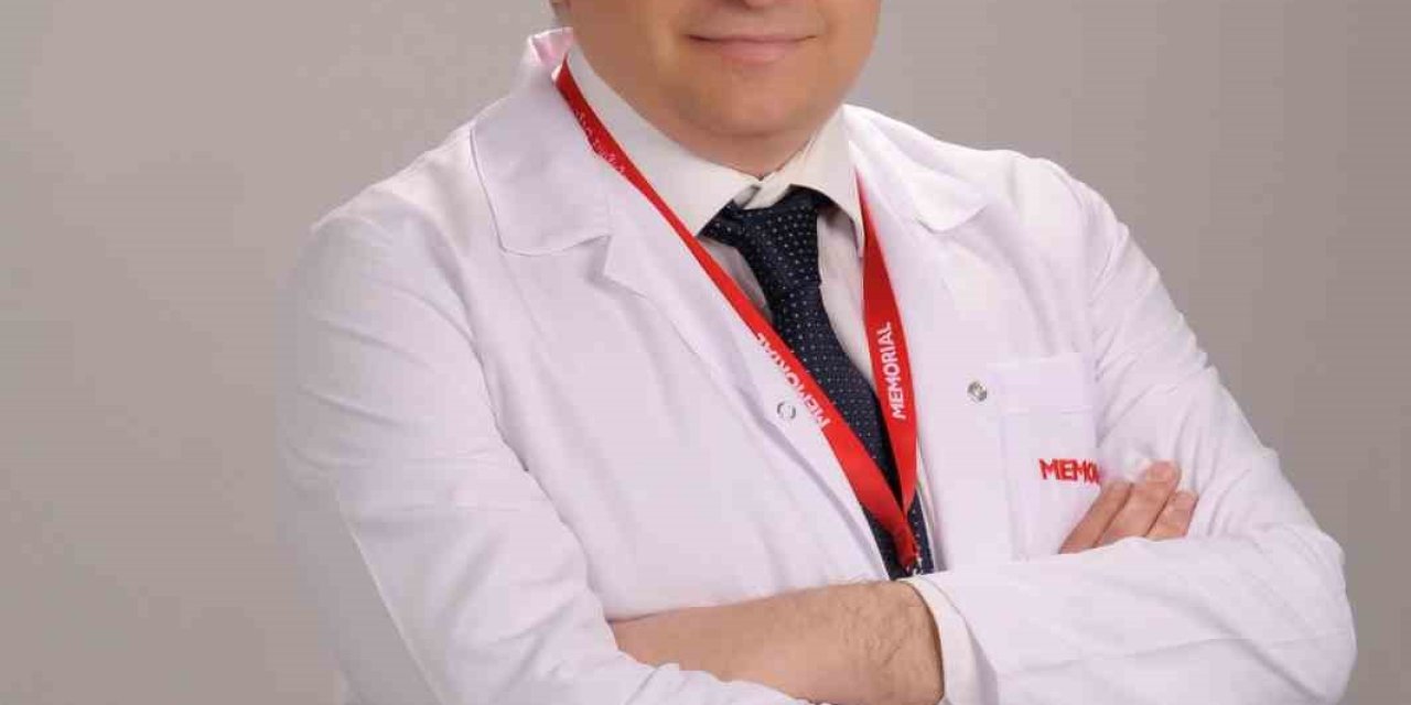 Masa Başında Çalışanlara Omurga Sağlığı Uyarısı