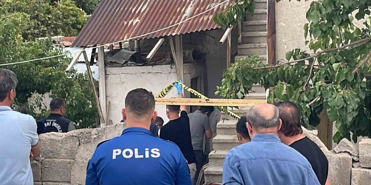 Karaman’da 60 Yaşındaki Adam Evinde Ölü Bulundu