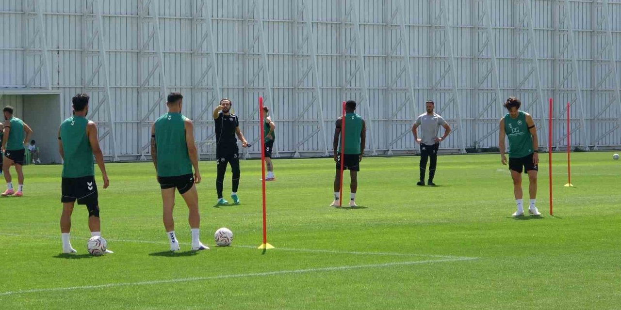 Konyaspor, Fenerbahçe Maçı Hazırlıklarına Devam Etti