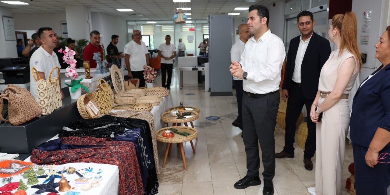 Akdeniz’de ’emekten Sahneye’ Yılsonu Sergisi