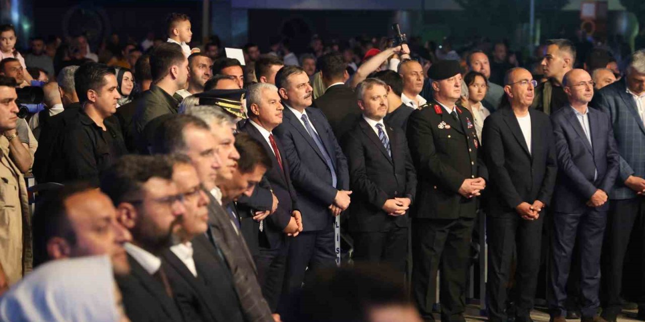 Bakan Çiftçi: "köklerinden Güç Alarak Geleceğe Yürüyen Bir Gençlik Türkiye Yüzyılı’nı İnşa Edecek"