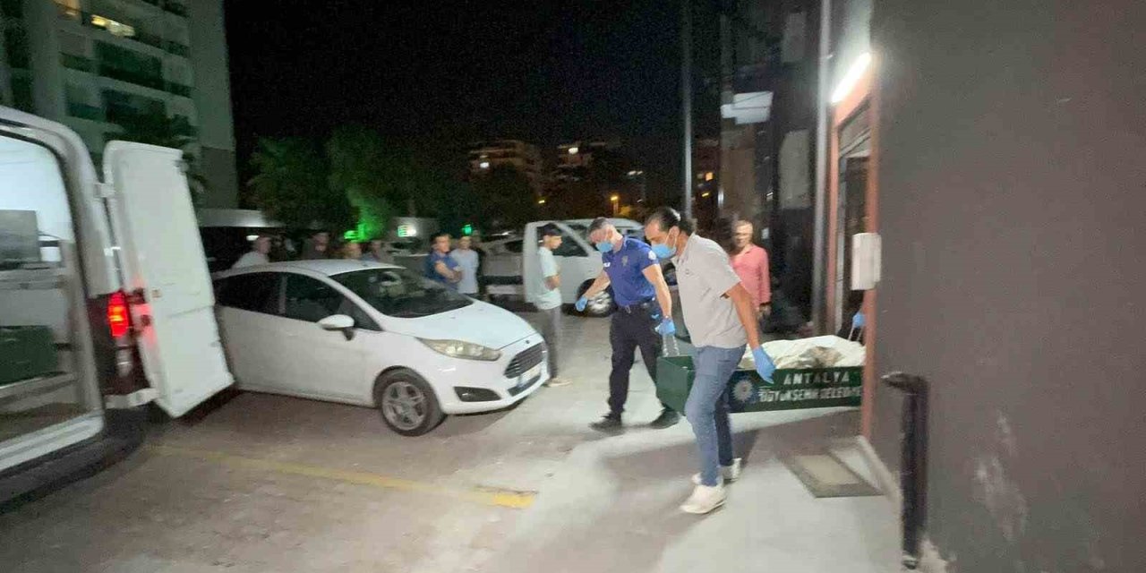 Antalya’da Norveç Asıllı Yaşlı Adam Evinde Ölü Bulundu