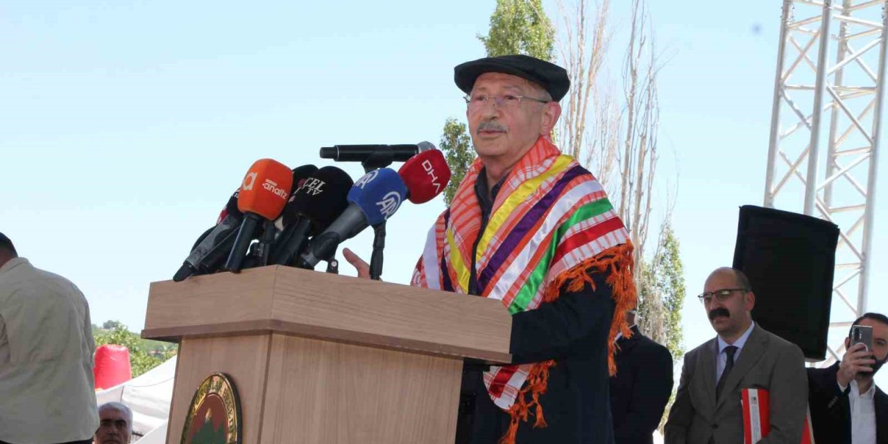 Kılıçdaroğlu Yörük Etkinliğinde Konuştu: "yörük Demek Özgürlük Demektir"