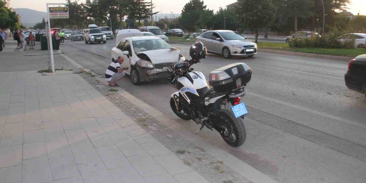 Konya’da Zincirleme Trafik Kazası: 3 Yaralı