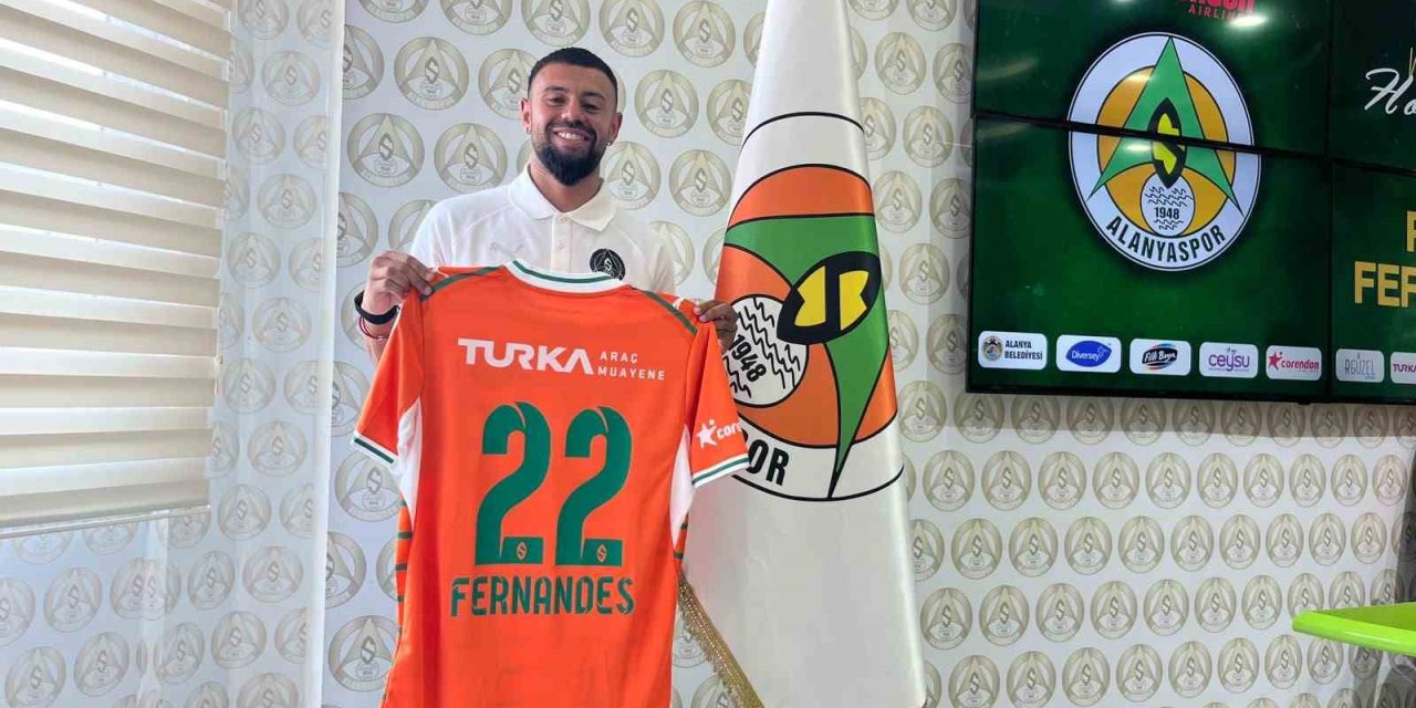 Alanyaspor, Aek Forması Giyen Paolo Fernandes’i Kiralık Olarak Kadrosuna Kattı